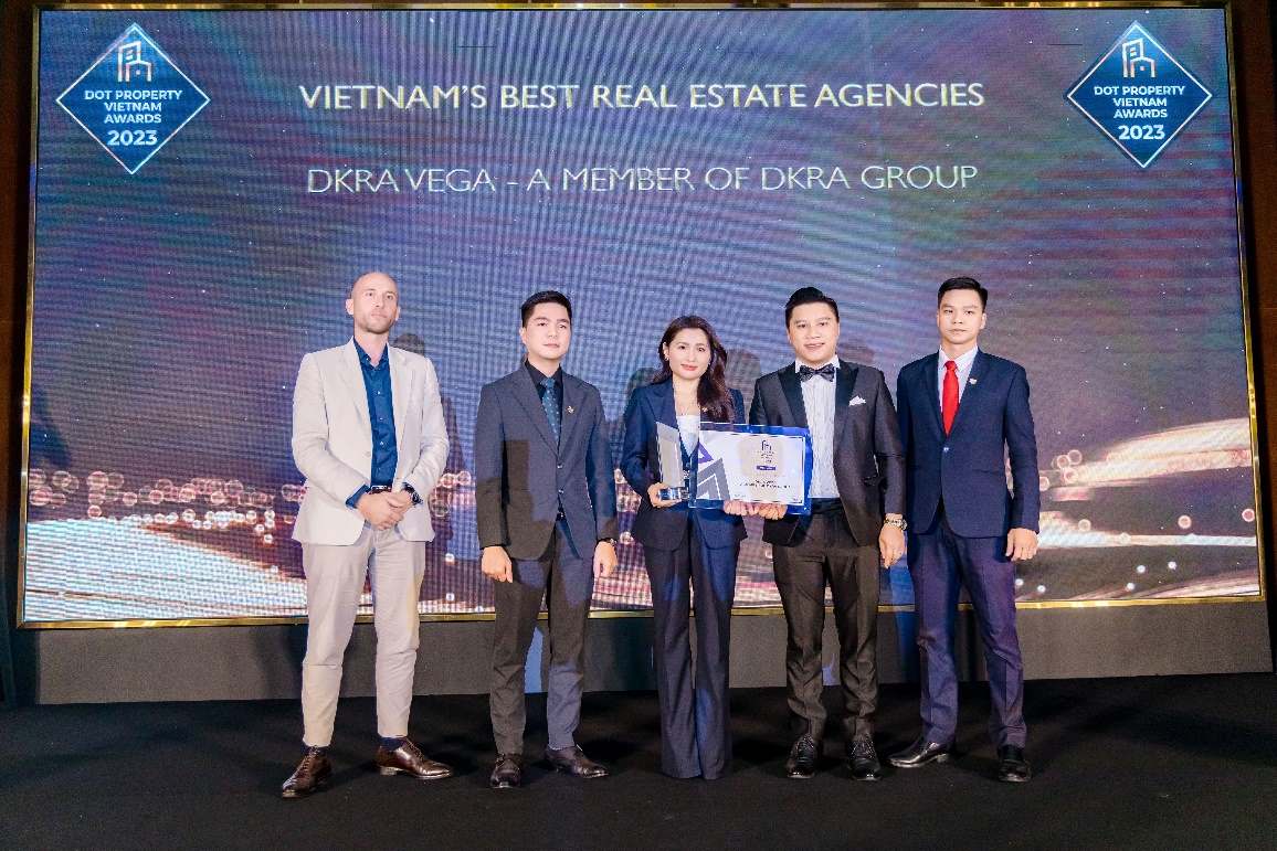 DKRA Vega được vinh danh tại Dot Property Vietnam Awards 2023 - Ảnh 1.