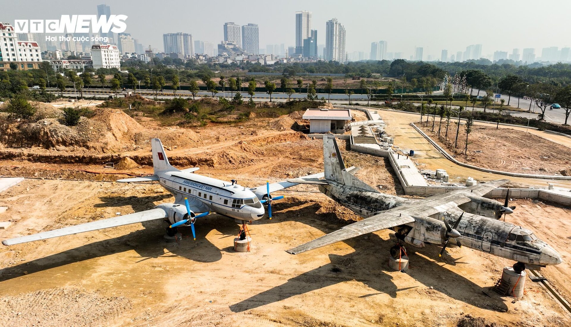 Dự án Bảo tàng Lịch sử Quân sự Việt Nam 2.500 tỷ đồng nhìn từ flycam - Ảnh 9.