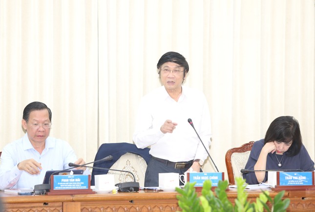 Chủ tịch Phan Văn Mãi: Quy hoạch chung TPHCM, xác định 'động đến đâu, mở đến đâu' - Ảnh 2.